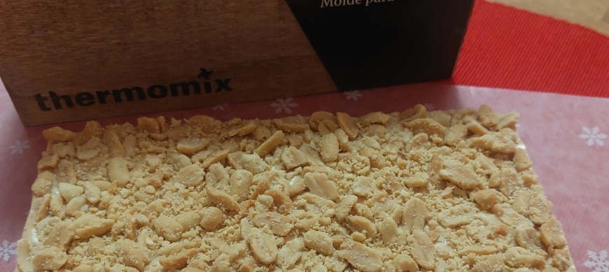Turrón de cacahuetes o manises