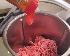 Step <h4>Agregar las dos cucharaditas de curry en polvo</h4> illustration