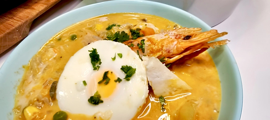 "Receta de cuchara con Thermomix®: Chupe de langostinos".