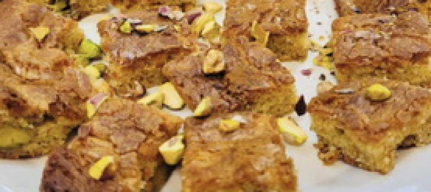 Brownies de chocolate blanco y pistachos con THERMOMIX