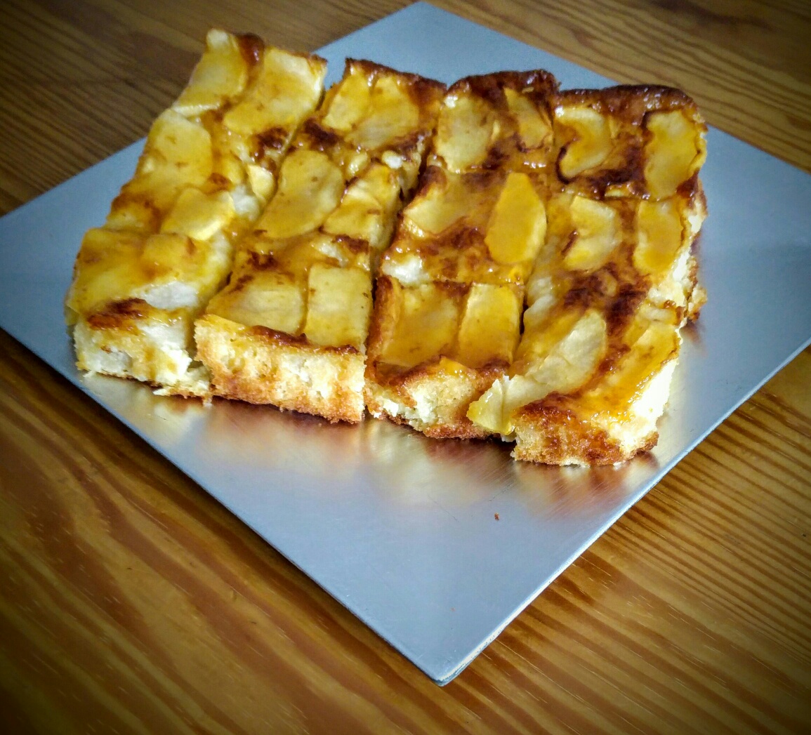 TARTA DE MANZANA CON THERMOMIX