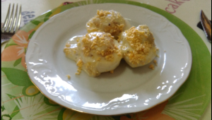 HUEVOS RELLENOS DE JAMON Y ALMENDRA